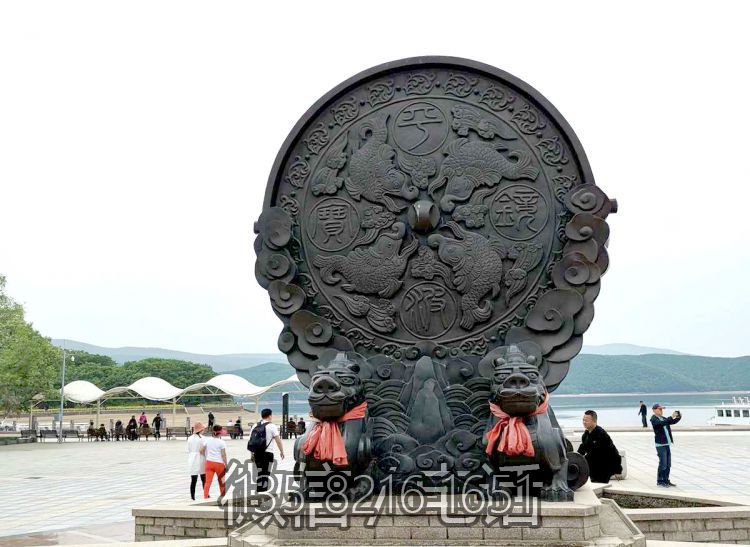 大型鑄銅銅鏡景觀雕塑