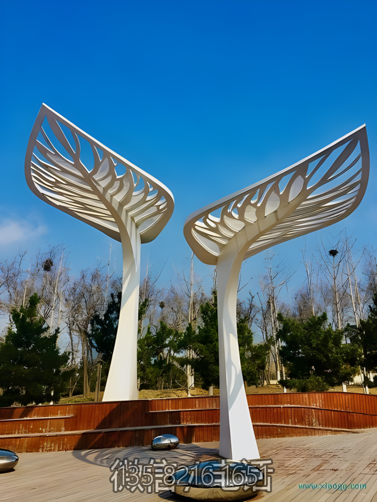 不銹鋼樹形樹葉雕塑