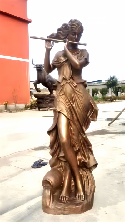 城市街道銅雕吹笛子的西方人物雕塑