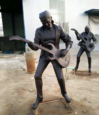 樂(lè)隊(duì)吉他手鑄銅音樂(lè)主題人物銅雕