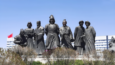 情景人物景觀玻璃鋼仿銅成吉思汗雕塑