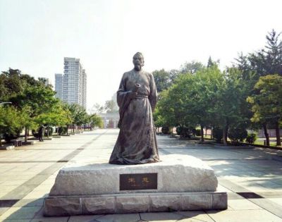 廣場(chǎng)名人擺件南宋著名的法醫(yī)學(xué)家玻璃鋼仿銅宋慈雕塑