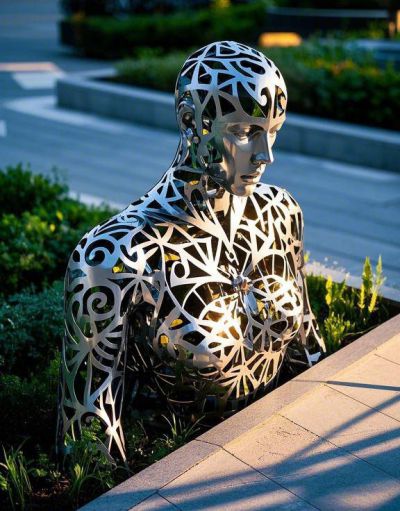 不銹鋼創(chuàng)意鏤空人物女人雕塑