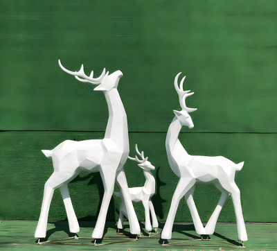 戶(hù)外創(chuàng)意動(dòng)物景觀擺件玻璃鋼抽象幾何塊面小鹿雕塑 
