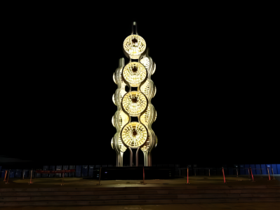 不銹鋼發(fā)光黃豆景觀雕塑