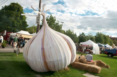 大型玻璃鋼仿真大蒜雕塑