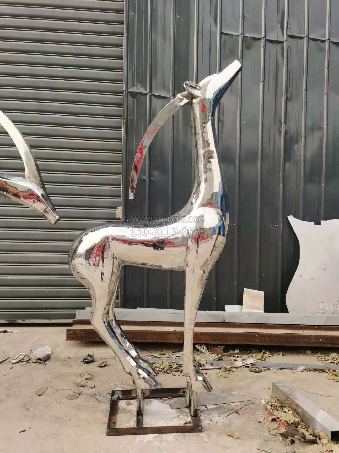 C款，站姿昂頭不銹鋼鹿，靜態(tài)